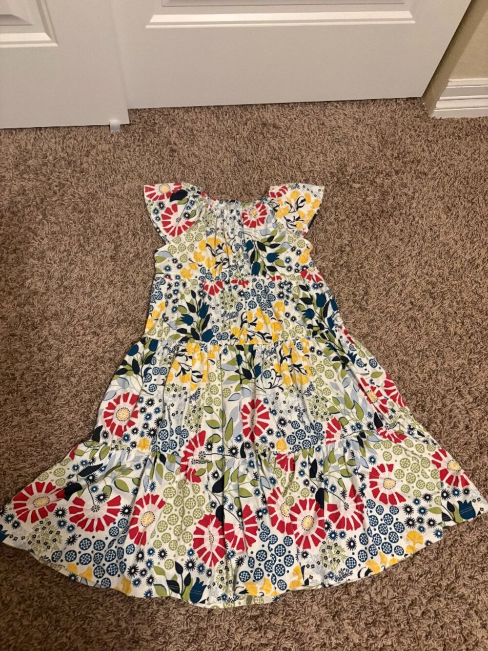 Tea Collection Floral Print Dress Size 8 White Flare Full Skirt Short Sleeve